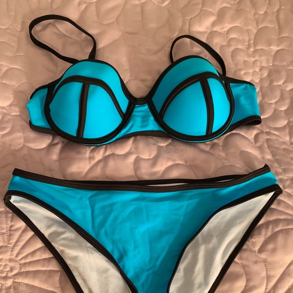 Swimsuit - Picture 2 of 2